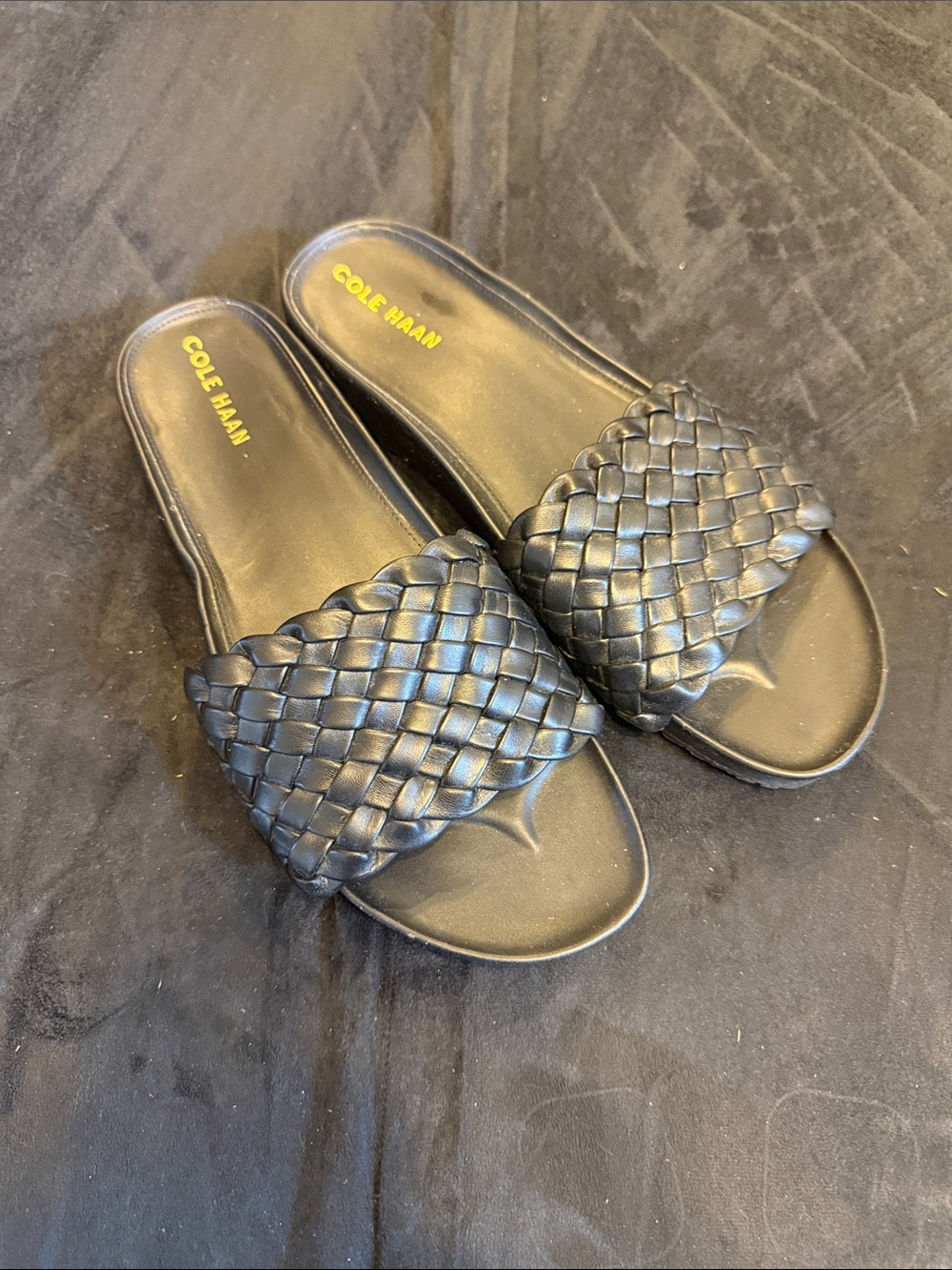 Cole Haan Black Woven Leather Slide Sandals NWOT NEVER WORN